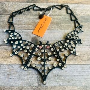 Betsey Johnson FLY BY NIGHT BAT Rhinestone Necklace 🦇